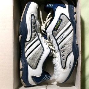 Fencing Shoes, W 7.5/8, M 5.5/6